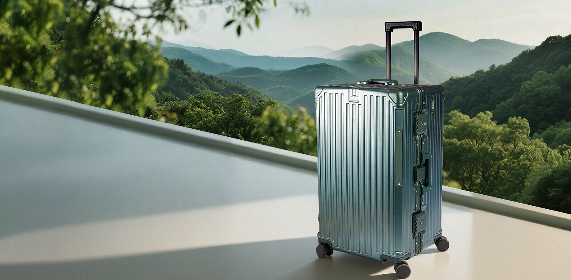 PINGHU HUACHENG SATCASE & BAG CO., LTD.